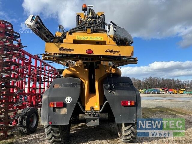 Pflanzenschutzmaschine Challenger ROGATOR 655 B