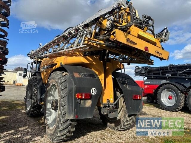 Pflanzenschutzmaschine Challenger ROGATOR 655 B