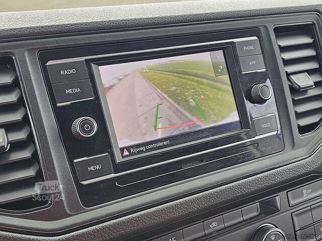 High-roof van VOLKSWAGEN CRAFTER 35 2.0 L3H3 140Pk Automaat!