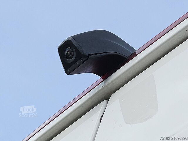 High-roof van VOLKSWAGEN CRAFTER 35 2.0 L3H3 140Pk Automaat!