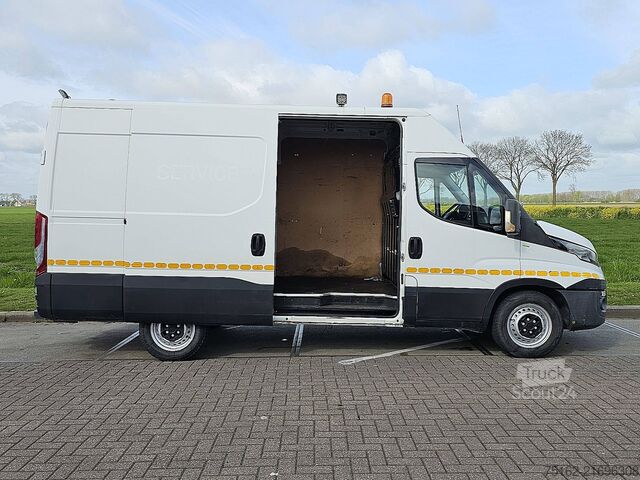 High-roof van IVECO DAILY 35 S 14