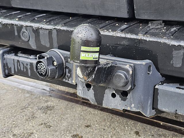 Hochdachkombi FORD TRANSIT 2.0 L2H2 Euro6 Trekhaak!