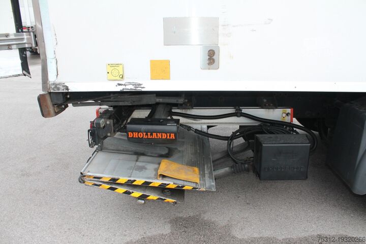 Camion frigorifique MAN TGS26.440  8,10m Supra 1150U Bi Temp Rohrbahnen