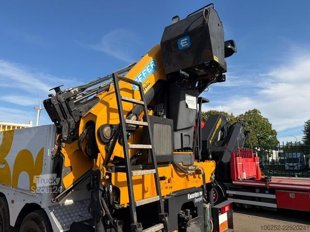 Plataforma de carga Volvo FM 360 8x4 PRITSCHE + KRAN EFFER 275 - 4S + JIB...