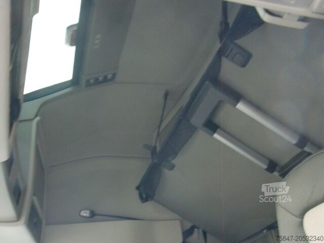 Cap tractor standard Volvo FH 500 Aero I-Save Globe XL Retarder