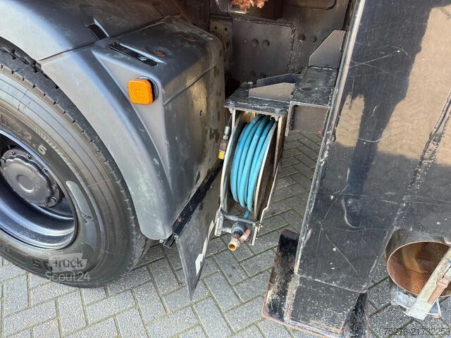 Véhicule aspirant MAN TGS 41.440 8x4 RSP 10 m3 Saugbagger