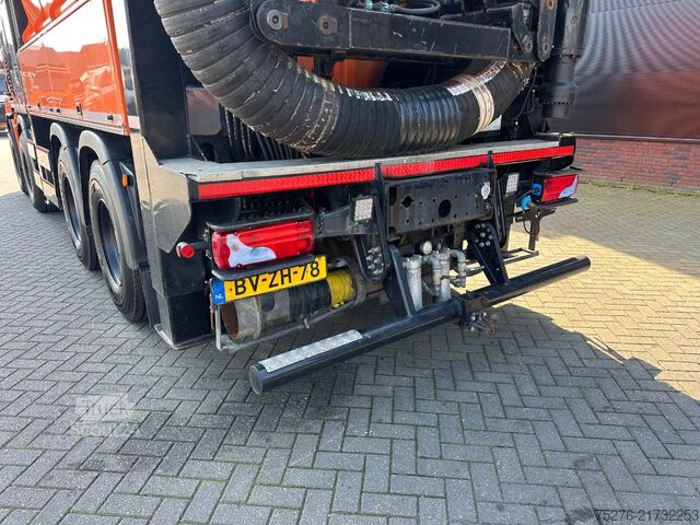 Véhicule aspirant MAN TGS 41.440 8x4 RSP 10 m3 Saugbagger