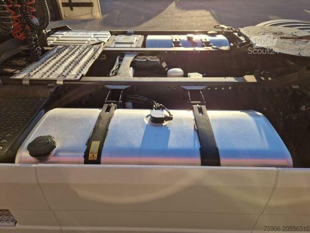 Tractor estándar Volvo FH 500