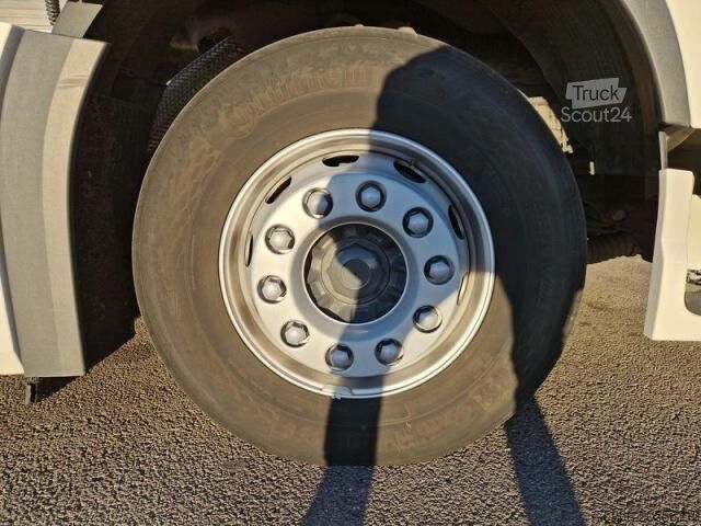 Tractor estándar Volvo FH 500