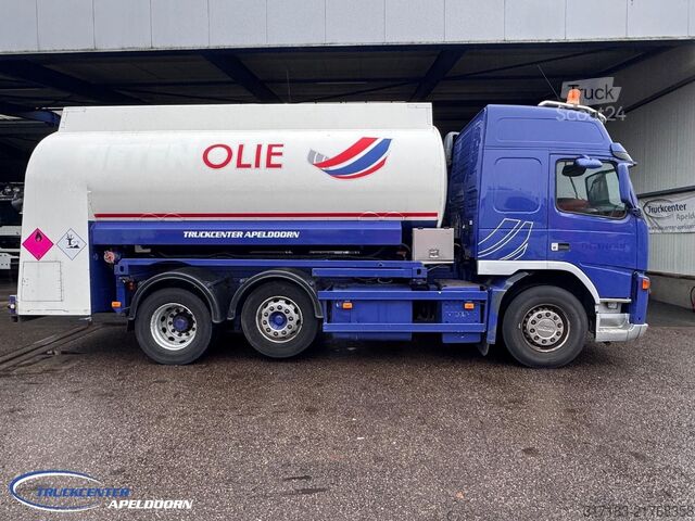 Camion-citerne Volvo FM 340 6x2, ADR