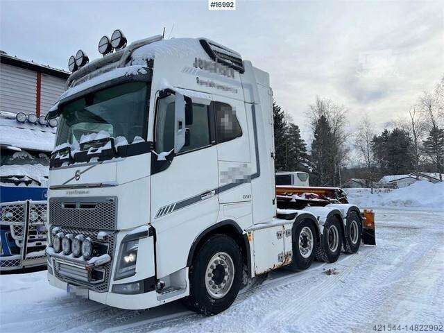 Volvo FH16 8x4 Heavy Duty Tractor with Hydraulics WATCH