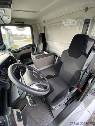 Camion cu platformă MAN TGM 18.250 4x2 LL/FG/RS 5.775 mm/NL 12,2 to/Neu