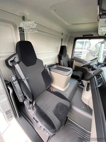 Samochód do zadań specjalnych MAN TGM 18.250 4x2 LL/FG/RS 5.775 mm/NL 12,2 to/Neu