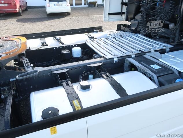 Стандартен влекач Volvo FH 500 Globe XL Retarder I-Park Cool Euro 6