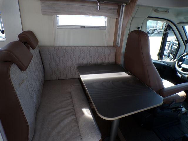 Halvintegrerad husbil BÜRSTNER Limited T 660 Winterpaket, Safety-Paket