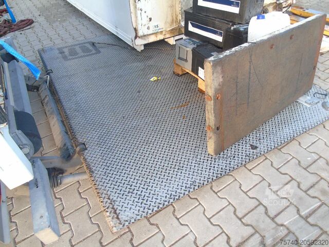 Koffer Iveco Eurocargo 120E19 + euro 6 + lift + BROKEN ENGINE