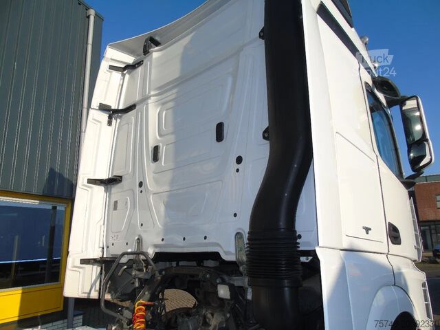 MTS standard Mercedes-Benz Actros 1942 + EURO 6 + SPOILER