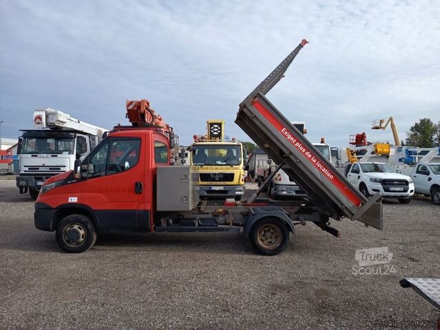 Autoutilitară basculantă Iveco 35C13 - Tipper