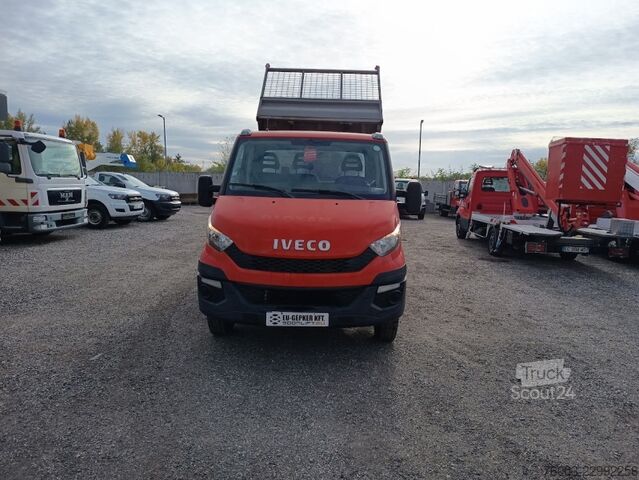 Autoutilitară basculantă Iveco 35C13 - Tipper