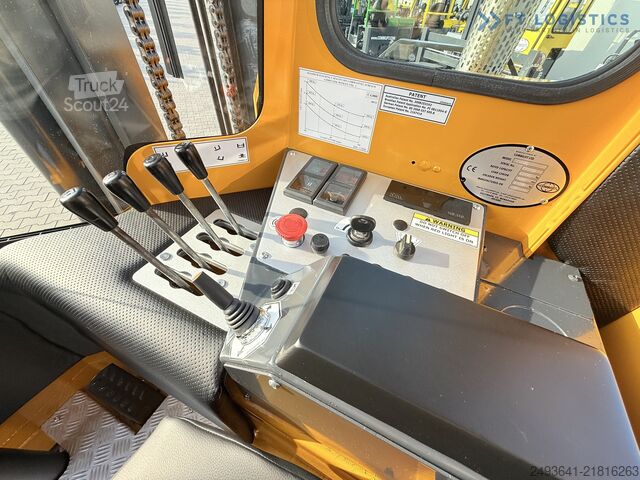 Wózek widłowy czterokierunkowy Combilift C4000 DUPLEX 4500 SIDE SHIFT FULL CABIN
