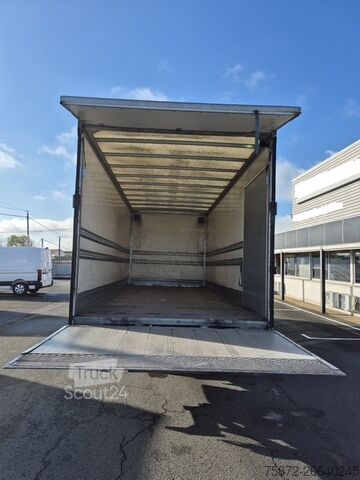 Camião de caixa fechada Renault D 12 240 EURO 6  12T FURGON