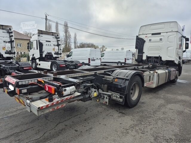 Camião de caixa fechada Renault T 430 DTI 11 LITROS EURO 6 19 BDF