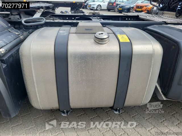 Standard-SZM Mercedes Actros 1851 Actros 4X2 BigSpace 2x Tanks