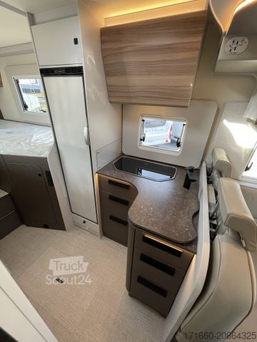 Caravana semiintegrada BÜRSTNER B66 TD 690 ** Sondermodell B66 **