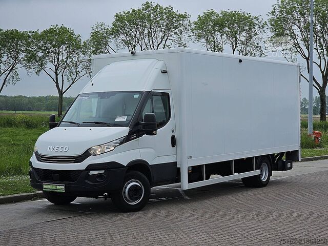 Koffert IVECO DAILY 70C18 ac automaat EURO6