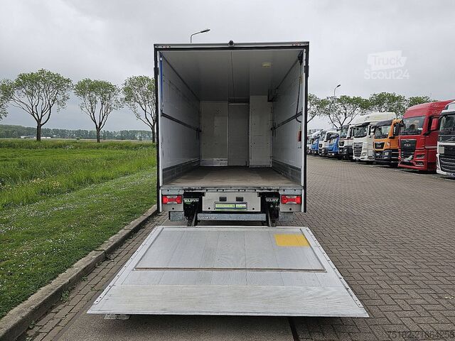 Koffert IVECO DAILY 70C18 ac automaat EURO6