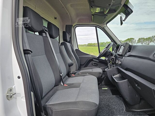 Valigia RENAULT MASTER 2.3 Bakwagen Laadklep!