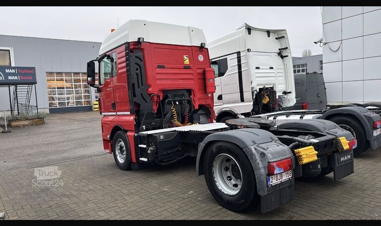 Tracteur routier standard MAN TGX 18.400