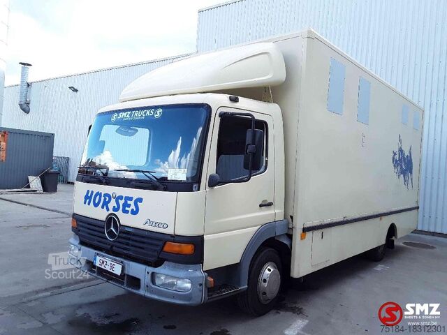 Caja cerrada Mercedes Atego 815