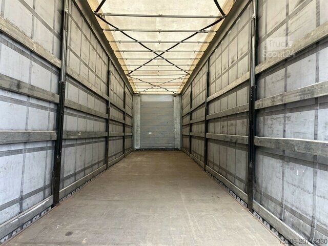 Open semitrailer with tarp Fliegl Mega SDS 390