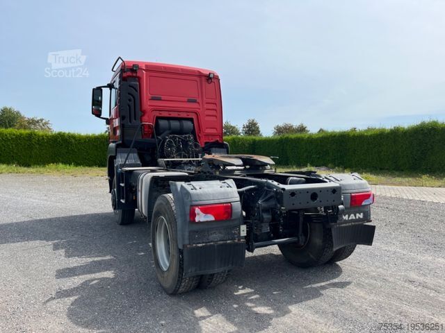 Standard dragbil MAN 18.440 Echter Allrad Blatt/Bla