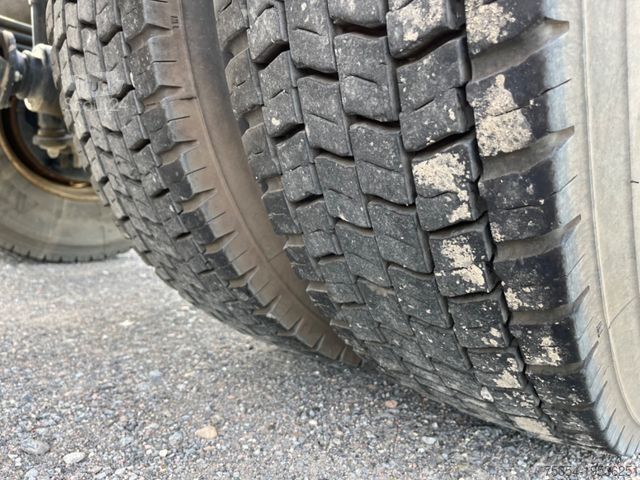 Standard dragbil MAN 18.440 Echter Allrad Blatt/Bla