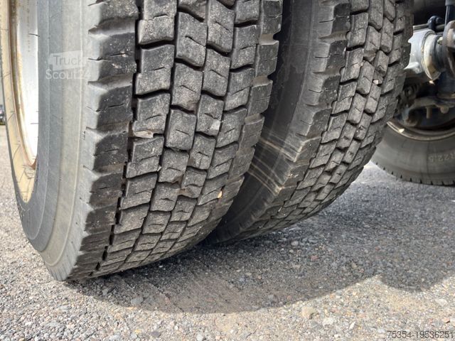 Standard dragbil MAN 18.440 Echter Allrad Blatt/Bla