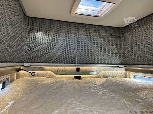 Ημιενσωματωμένο αυτοκινούμενο τροχόσπιτο WEINSBERG X-Cursion CUV 500 MQ "Pepper" - LP 103.956 ¤!