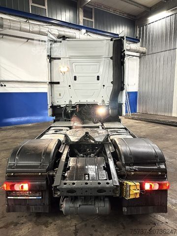 Standaard trekker MERCEDES-BENZ 1845 Actros