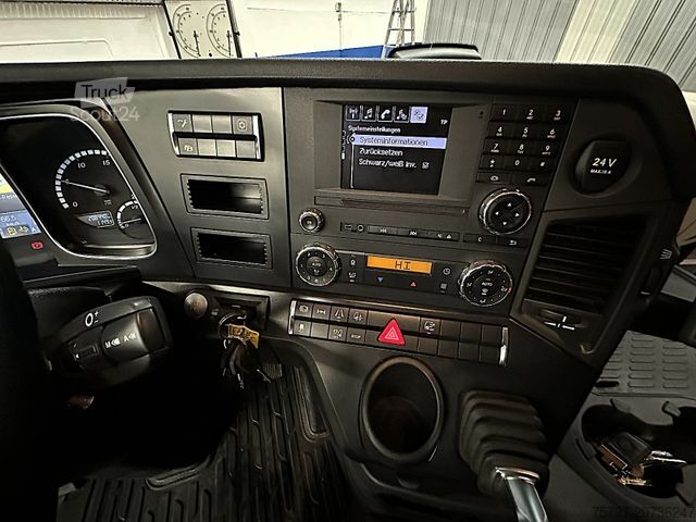 Standaard trekker MERCEDES-BENZ 1845 Actros