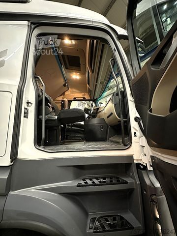 Standaard trekker MERCEDES-BENZ 1845 Actros