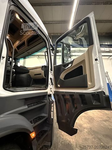 Standaard trekker MERCEDES-BENZ 1845 Actros