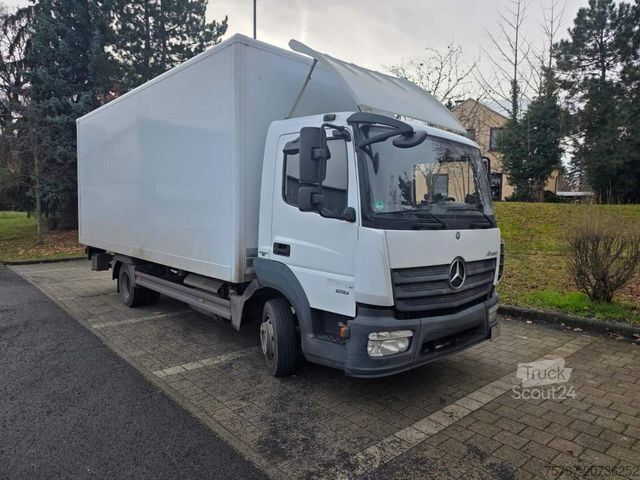 Skříňová dodávka MERCEDES-BENZ 816 Koffer, Ladebordwand, viel in 2025 repariert