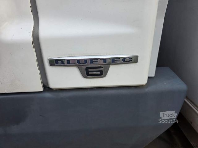 Skříňová dodávka MERCEDES-BENZ 816 Koffer, Ladebordwand, viel in 2025 repariert