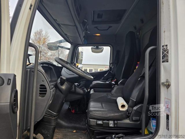 Skříňová dodávka MERCEDES-BENZ 816 Koffer, Ladebordwand, viel in 2025 repariert