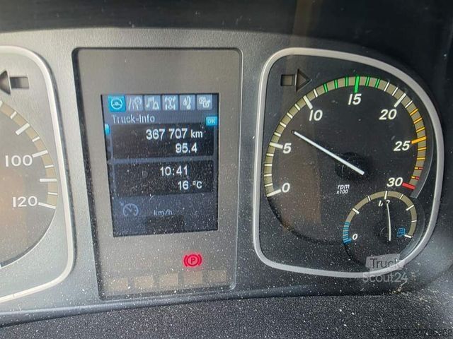 Skříňová dodávka MERCEDES-BENZ 816 Koffer, Ladebordwand, viel in 2025 repariert