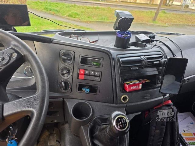 Skříňová dodávka MERCEDES-BENZ 816 Koffer, Ladebordwand, viel in 2025 repariert