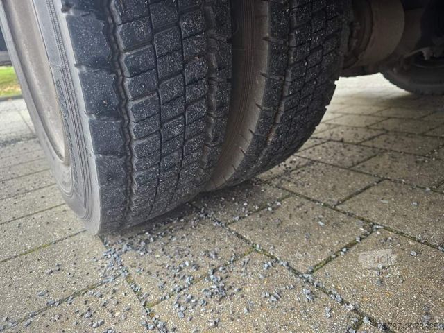 Skříňová dodávka MERCEDES-BENZ 816 Koffer, Ladebordwand, viel in 2025 repariert