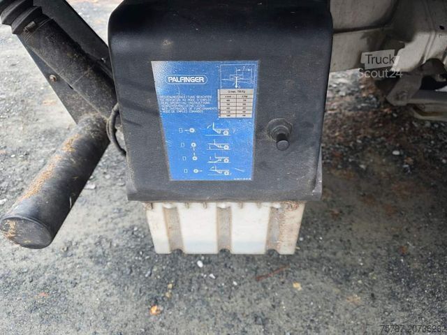 Skříňová dodávka MAN TGE 3.180 Koffer mit Ladebordwand, Klima, AHK