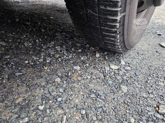 Skříňová dodávka MAN TGE 3.180 Koffer mit Ladebordwand, Klima, AHK